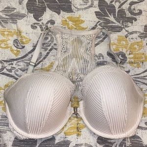 Razorback Victoria secret bra